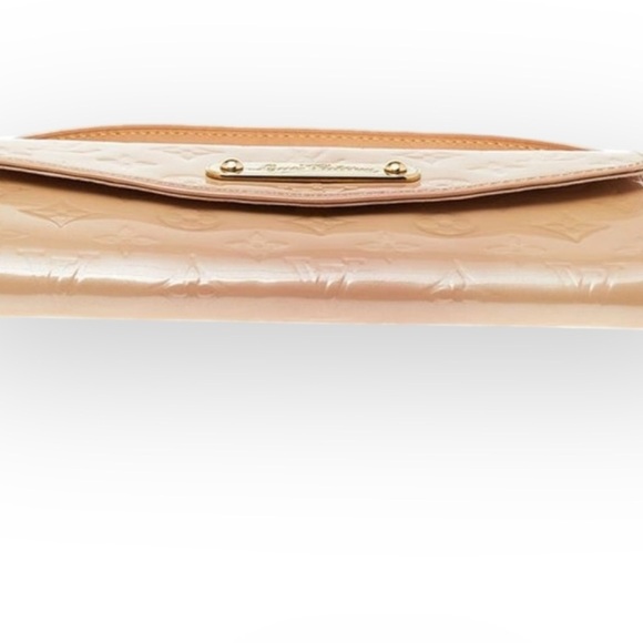 Louis Vuitton Noisette Monogram Vernis Sunset
Boulevard Bag - Picture 14 of 14